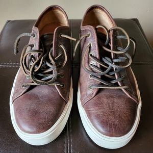 Fyre Men's casual sneaker